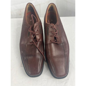 Men’s Clarks 10 1/2M “Eastford Low” Oxford Shoes in Dark Brown leather